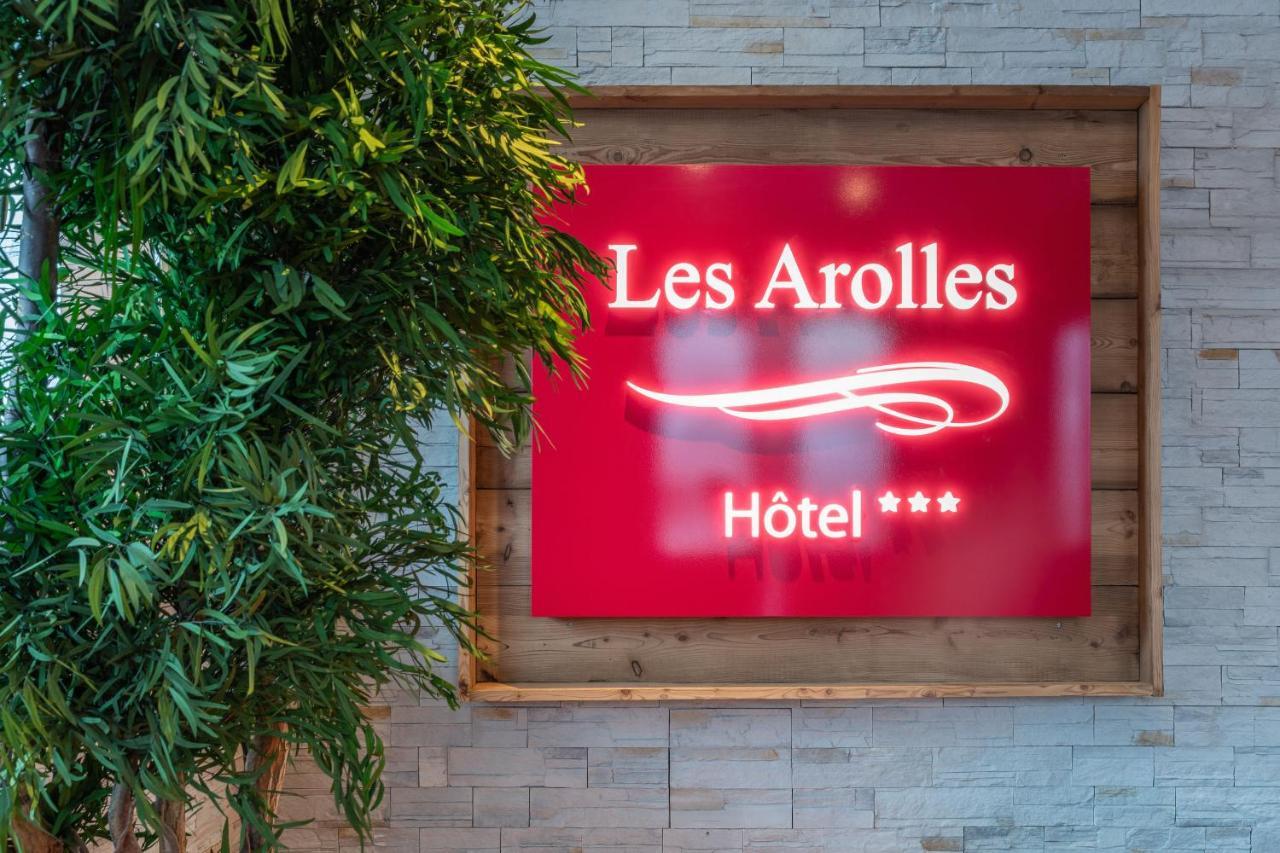 Hotel Les Arolles Мерибель Экстерьер фото